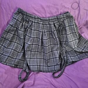 Hot Topic Black and Gray Plaid Skirt W/straps